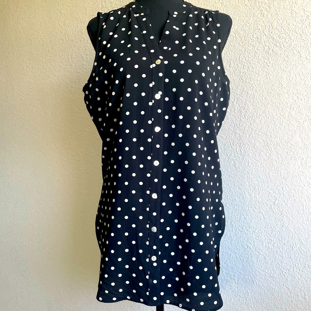 Polkadot Sleeveless Black and White Button Shirt Blouse